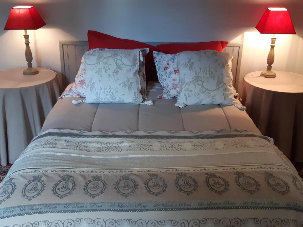Chambres D'Hotes Domaine Du Bois-Basset Saint-Onen-la-Chapelle Eksteriør bilde